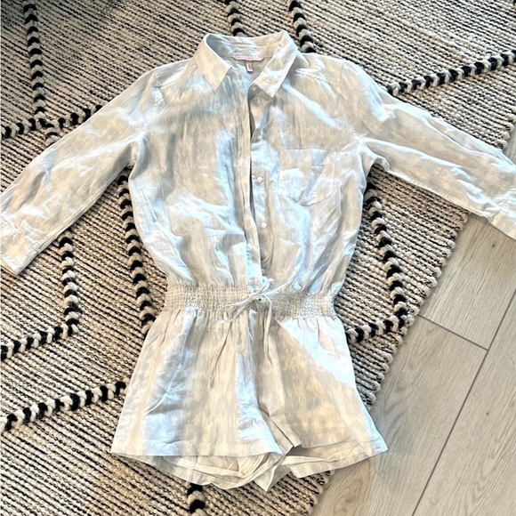 ⭐️Victoria's Secret,Ikat Tie-Dye Boho Romper,Soft Linen & Cotton Blend,Button-Up - Picture 5 of 16